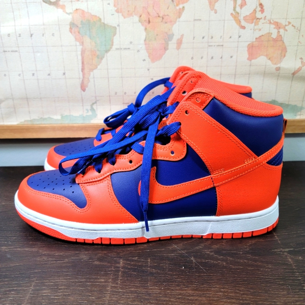 BRAND NEW Nike Dunk High Knicks Men's 10.5 - Picture 4 of 7